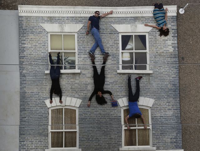 Το… σπίτι του Σπάιντερμαν αψηφά τη βαρύτητα